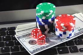uang4d slot mobile app interface showing live football markets and live-dealer table selection